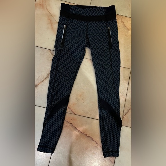 Lululemon Women’s Inspire Leggings Mesh Jacquard Black Indian Ocean C049 - Picture 6 of 8
